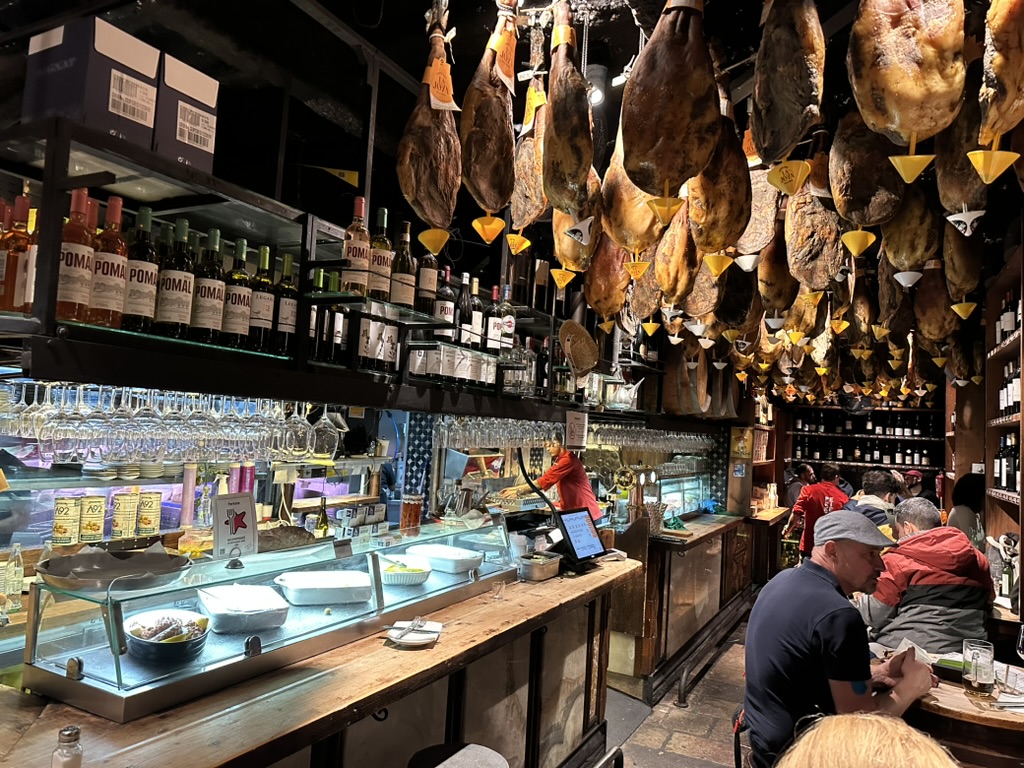 Perikete Tapas Bar Barcelona DIY Tour
