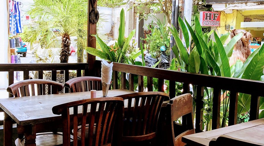 Warung Murah Seminyak Bali