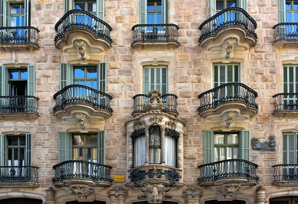 Casa Calvet Gaudi Barcelona Architecture