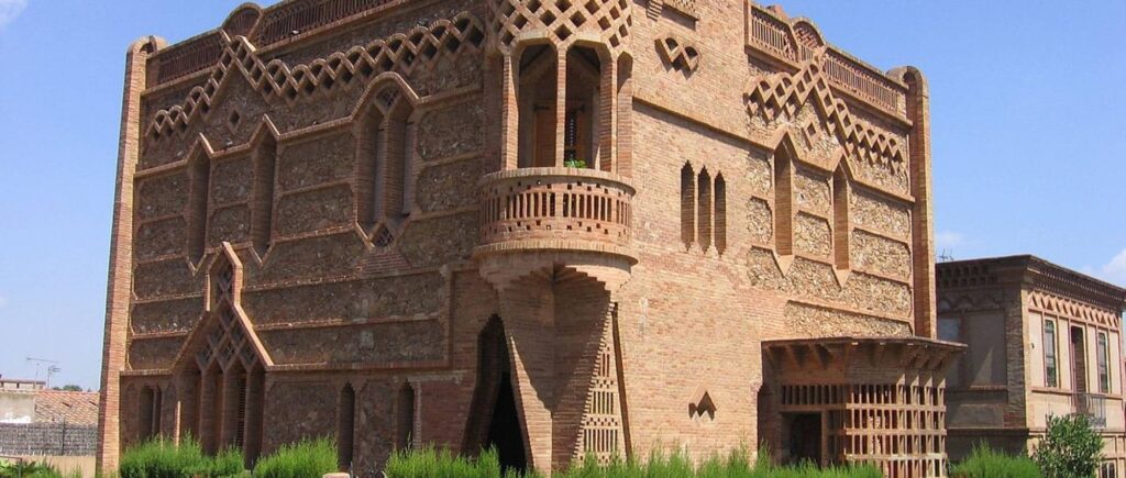 Colònia Güell Site Barcelona